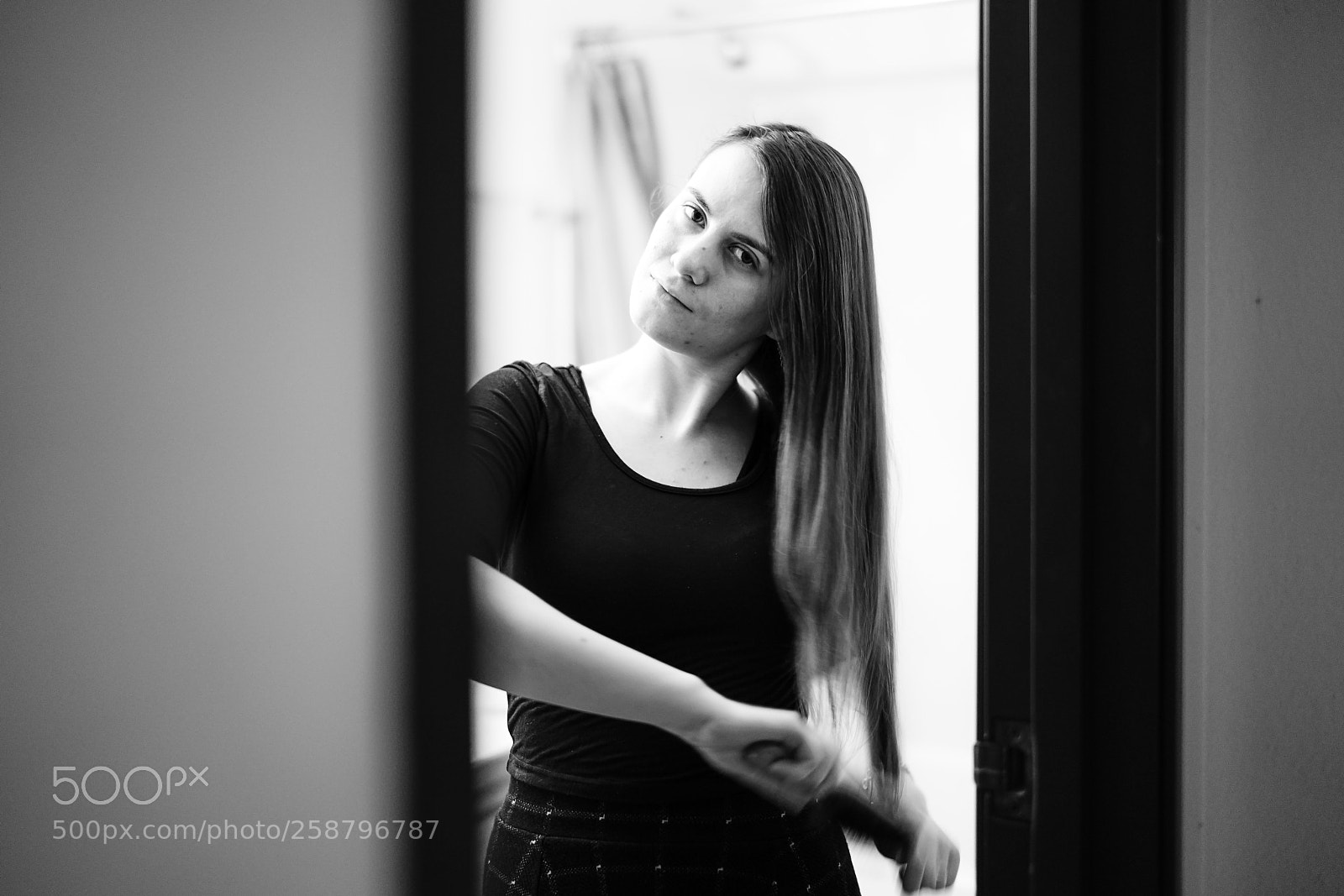 Sony a7 II sample photo. Brushing photography