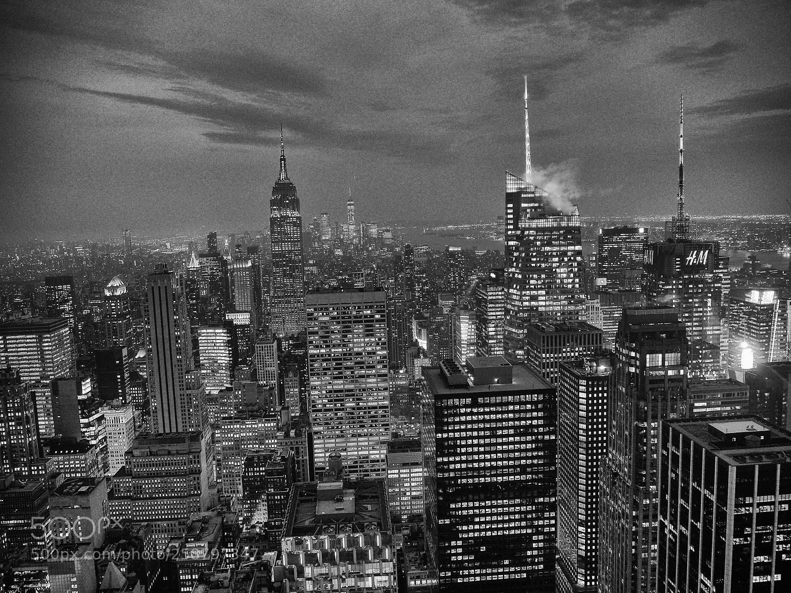 Olympus OM-D E-M10 sample photo. Rockefeller center nyc photography