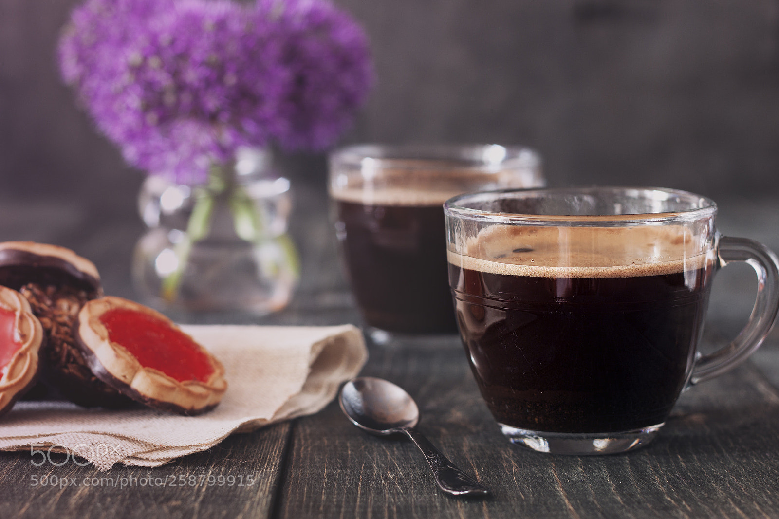 Canon EOS 500D (EOS Rebel T1i / EOS Kiss X3) sample photo. Coffee with biscuits on photography