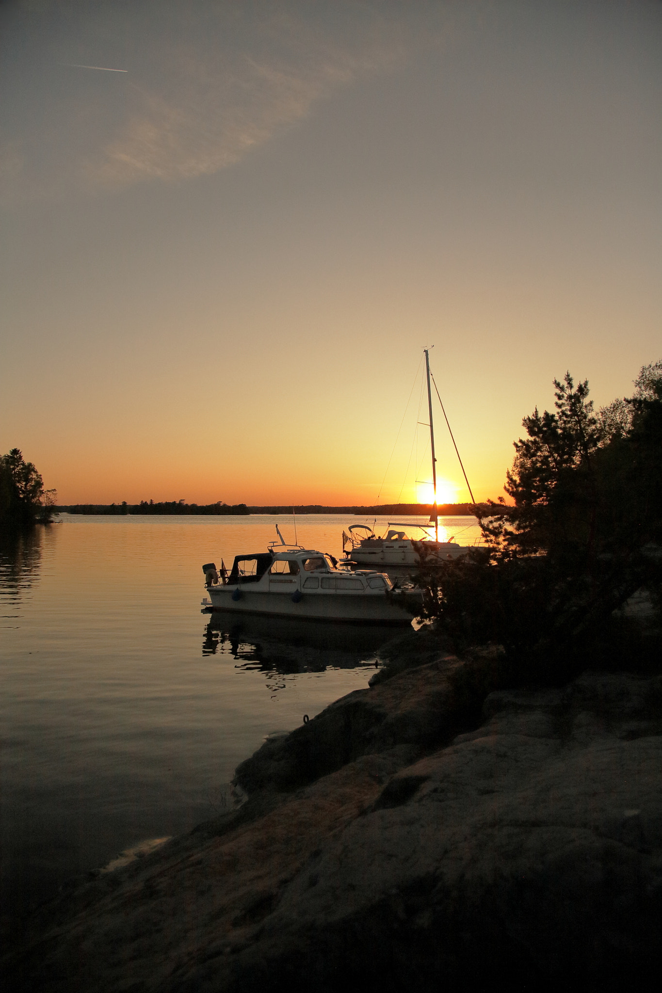 Canon EOS 5D + Canon EF 24-105mm F4L IS USM sample photo. Sunset photography