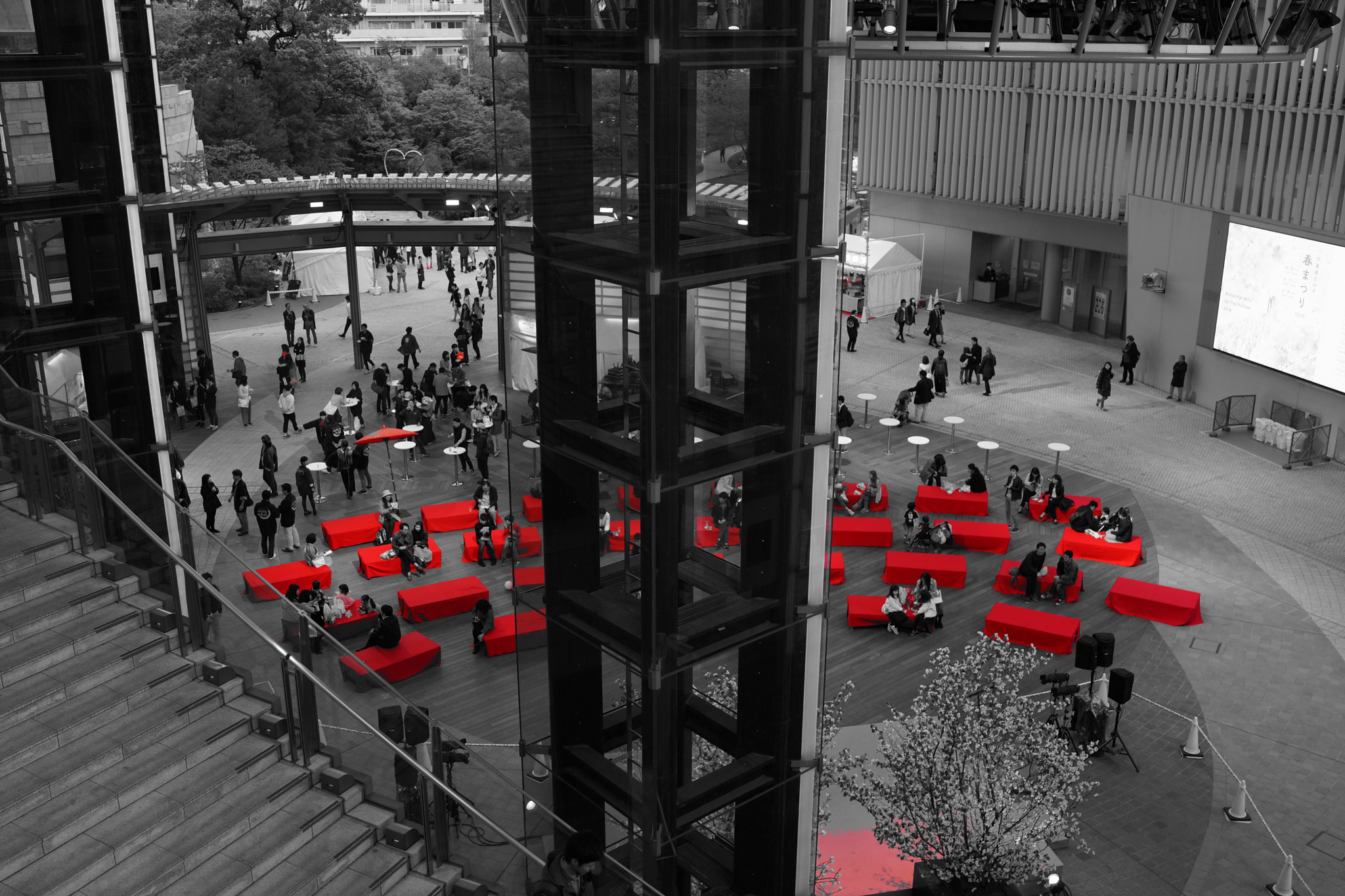 Sony Cyber-shot DSC-RX1 sample photo. Roppongi forum  photography