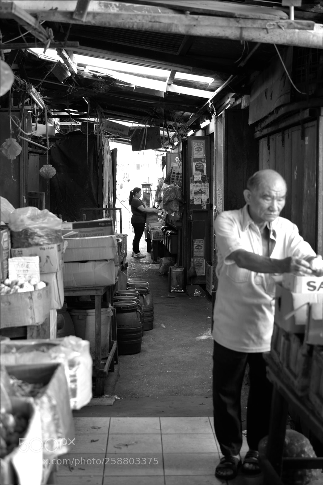 Nikon D3300 sample photo. The market photography