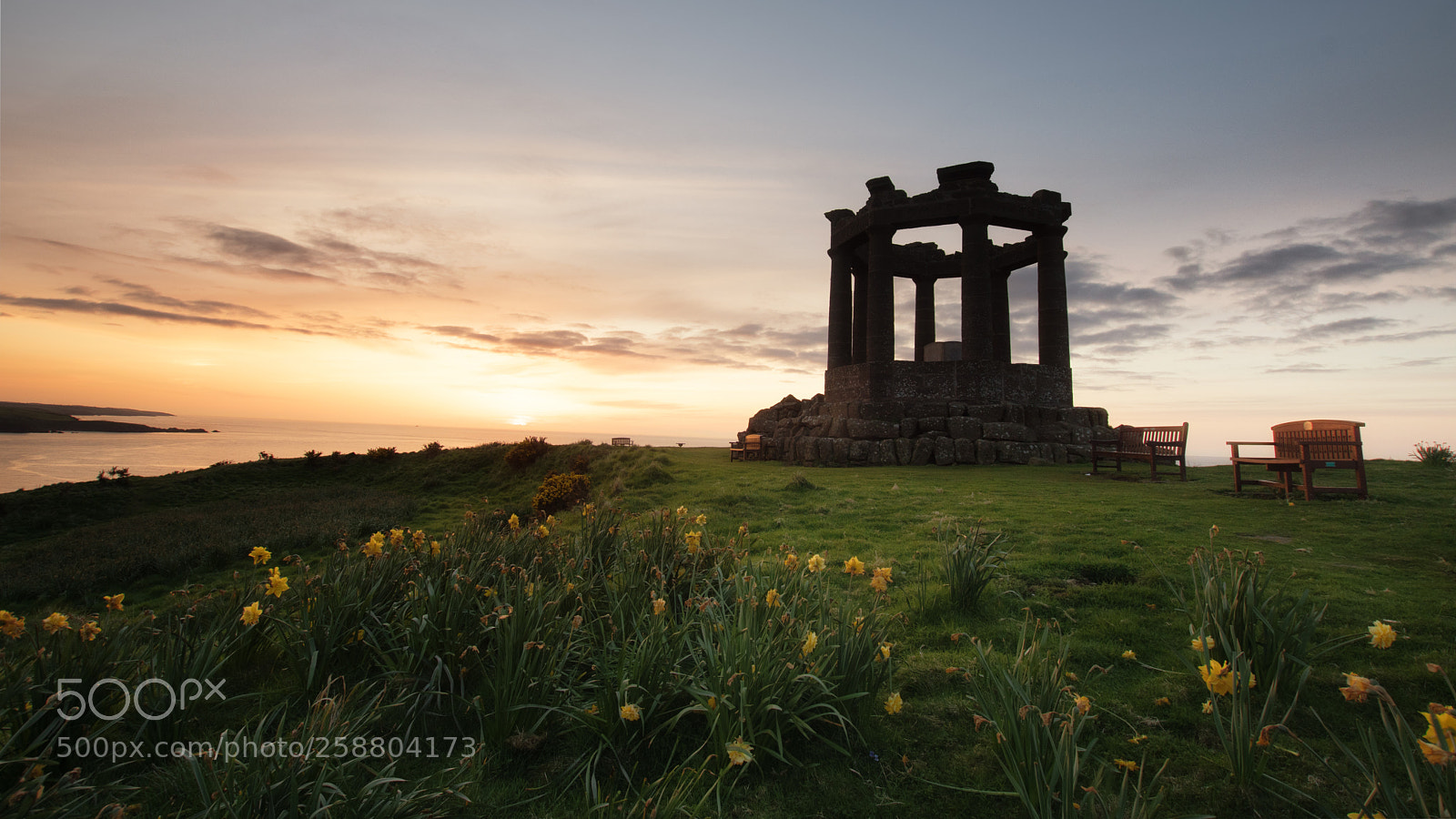 Nikon D5500 sample photo. Stonehaven war memorial photography