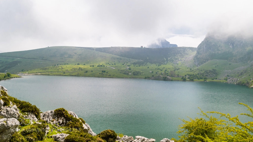 Nikon D3000 sample photo. Lago enol photography
