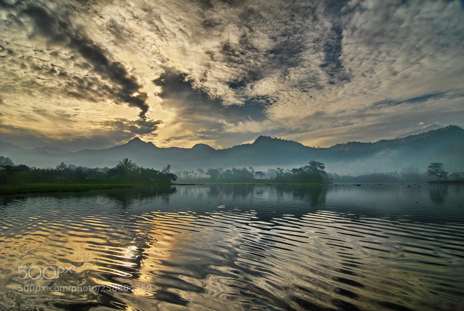 Nikon D200 sample photo. Dramatic sky photography