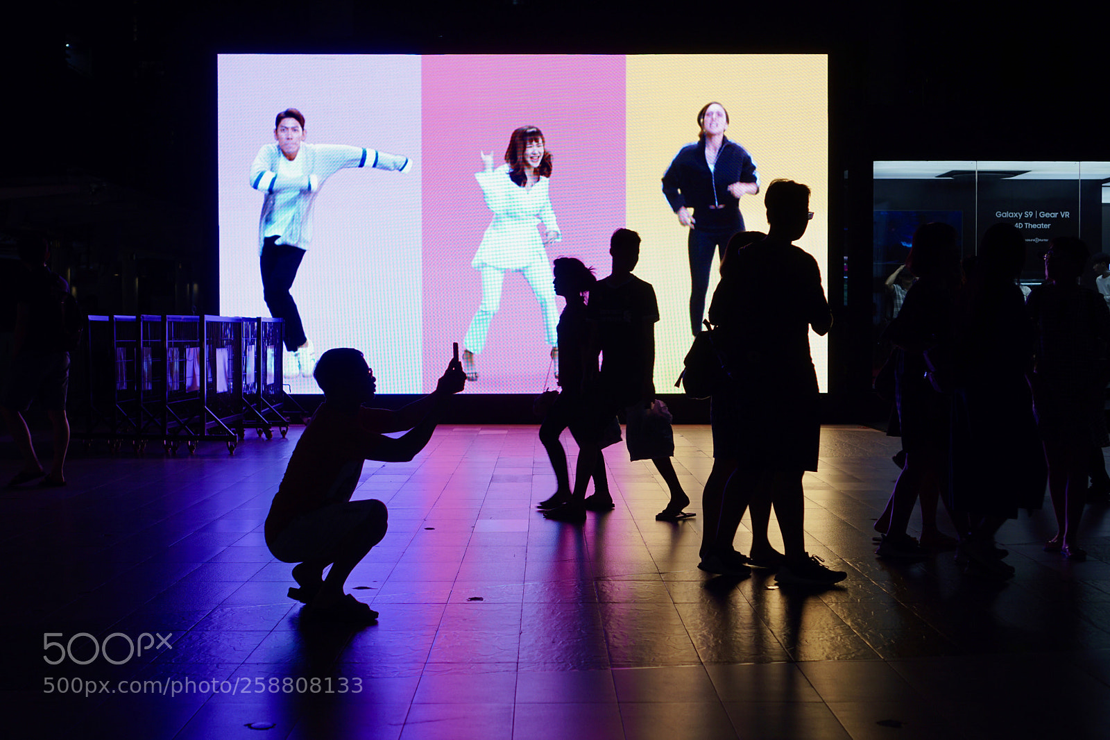 Sony a6300 sample photo. Selfie silhouettes photography