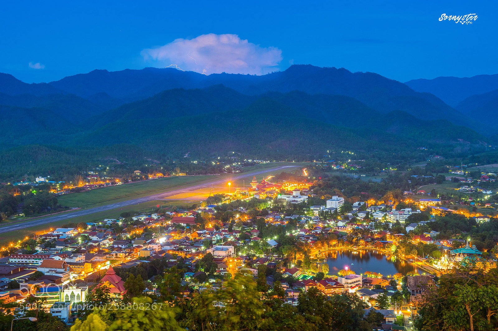 Nikon D4S sample photo. Wat phrathat doi kongmu photography