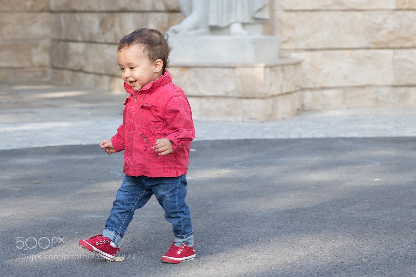 Canon EOS 750D (EOS Rebel T6i / EOS Kiss X8i) sample photo. Kid photography