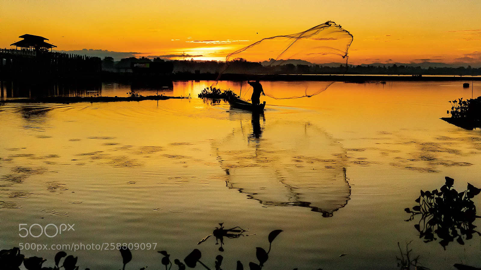 Sony a7R II sample photo. Sunset fishing photography