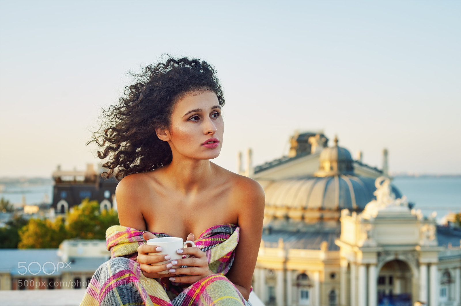 Nikon D700 sample photo. A young woman with photography