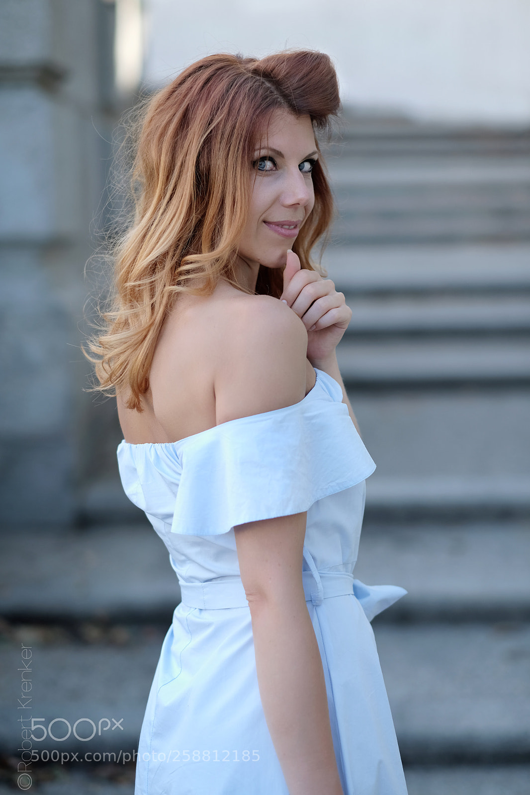 Fujifilm X-T2 sample photo. Little blue dress photography