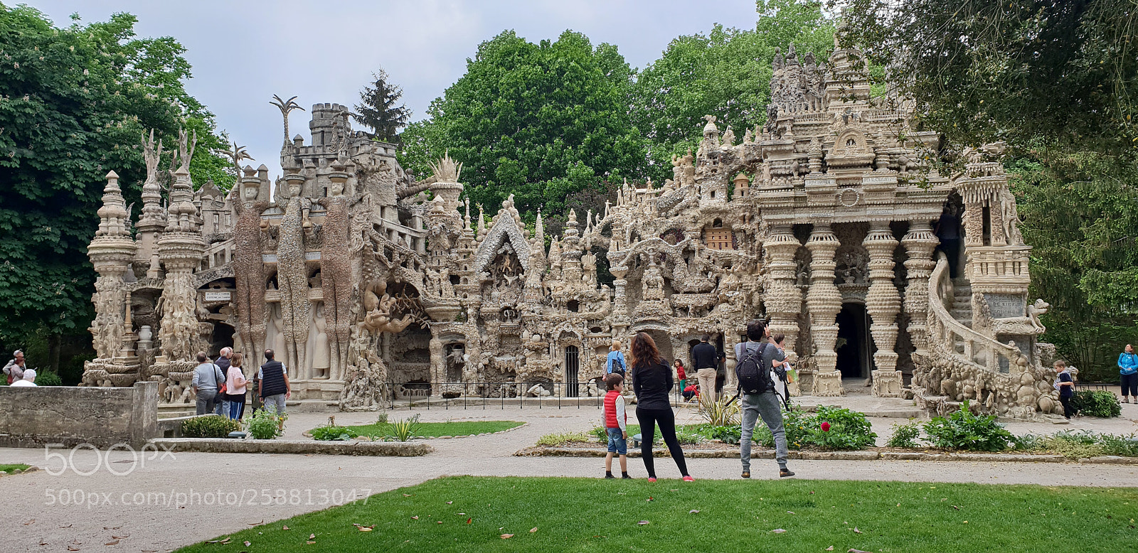 Samsung Galaxy S9+ sample photo. Ideal palace photography