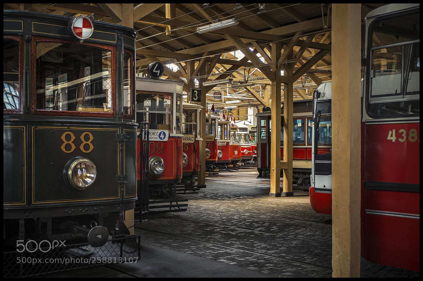 Canon EOS 6D sample photo. Museum photography
