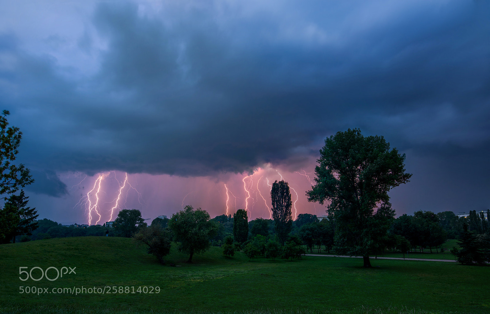 Nikon D810 sample photo. Storm photography