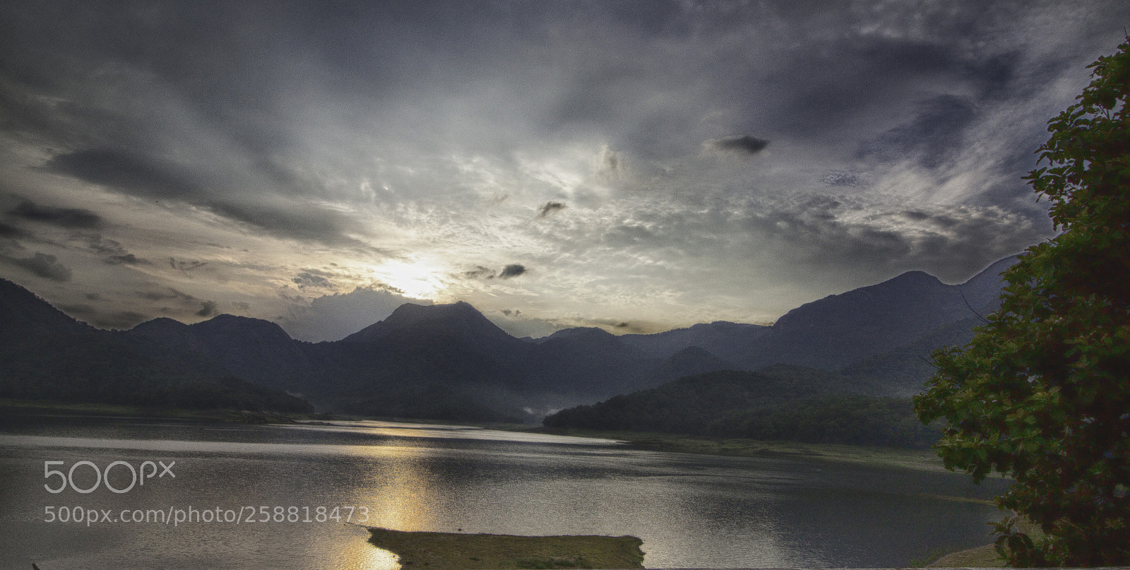 Canon EOS 500D (EOS Rebel T1i / EOS Kiss X3) sample photo. Hdr photography