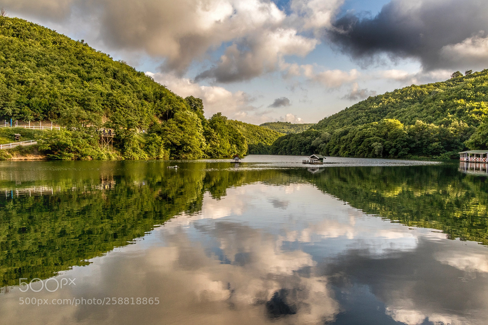 Canon EOS 80D sample photo. Secret lake photography