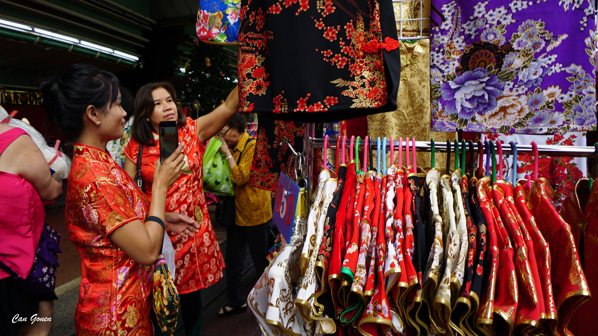 Sony a6000 sample photo. Street life in chinatown, bangkok, thailand photography