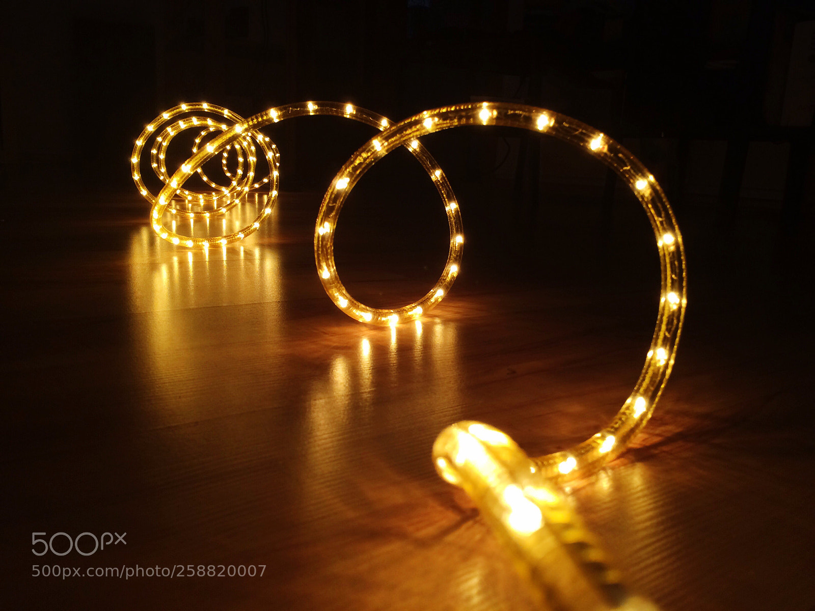 Apple iPhone 5s sample photo. This glowing worm again photography