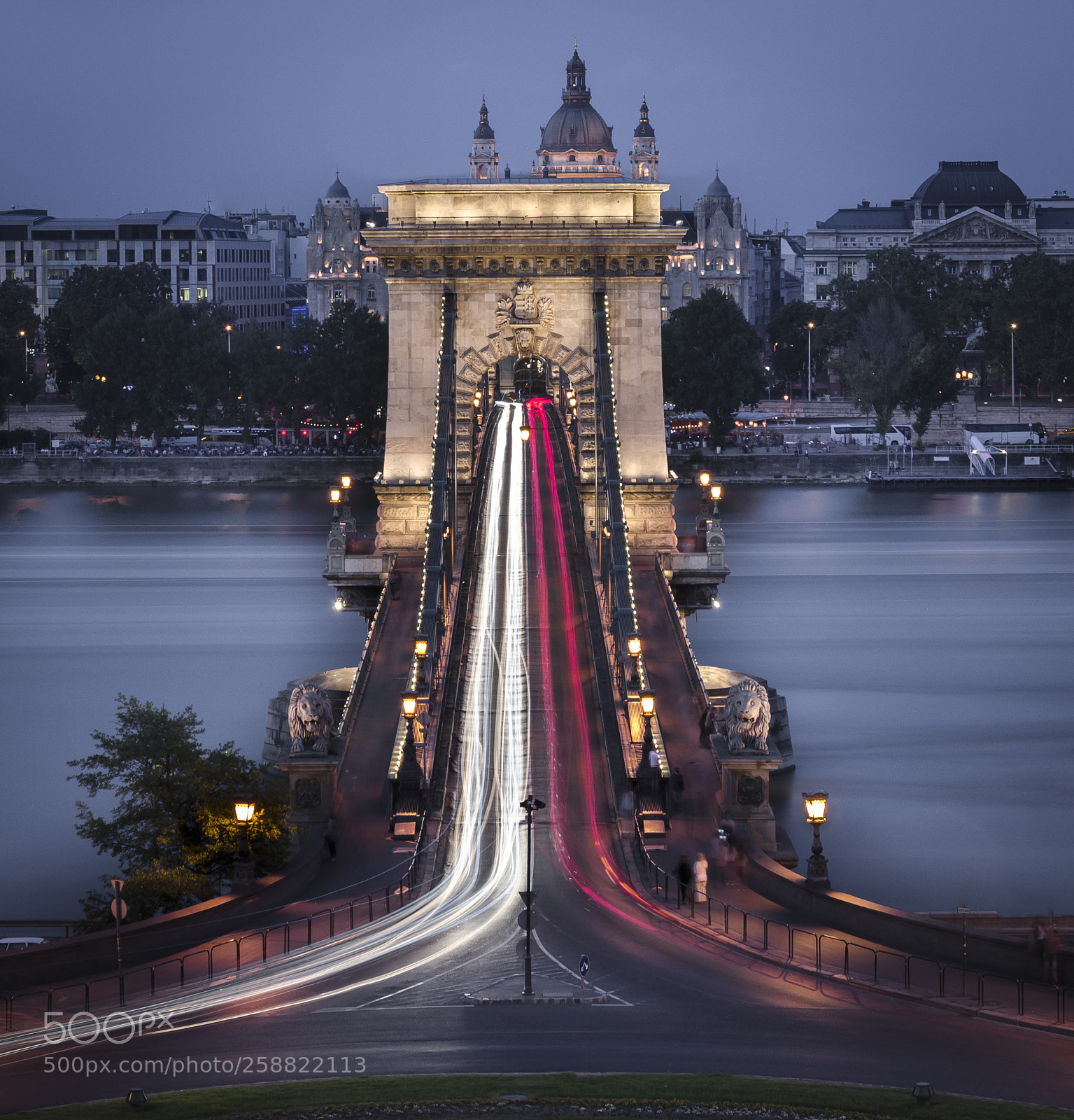 Nikon D7000 sample photo. Chain bridge budapest photography