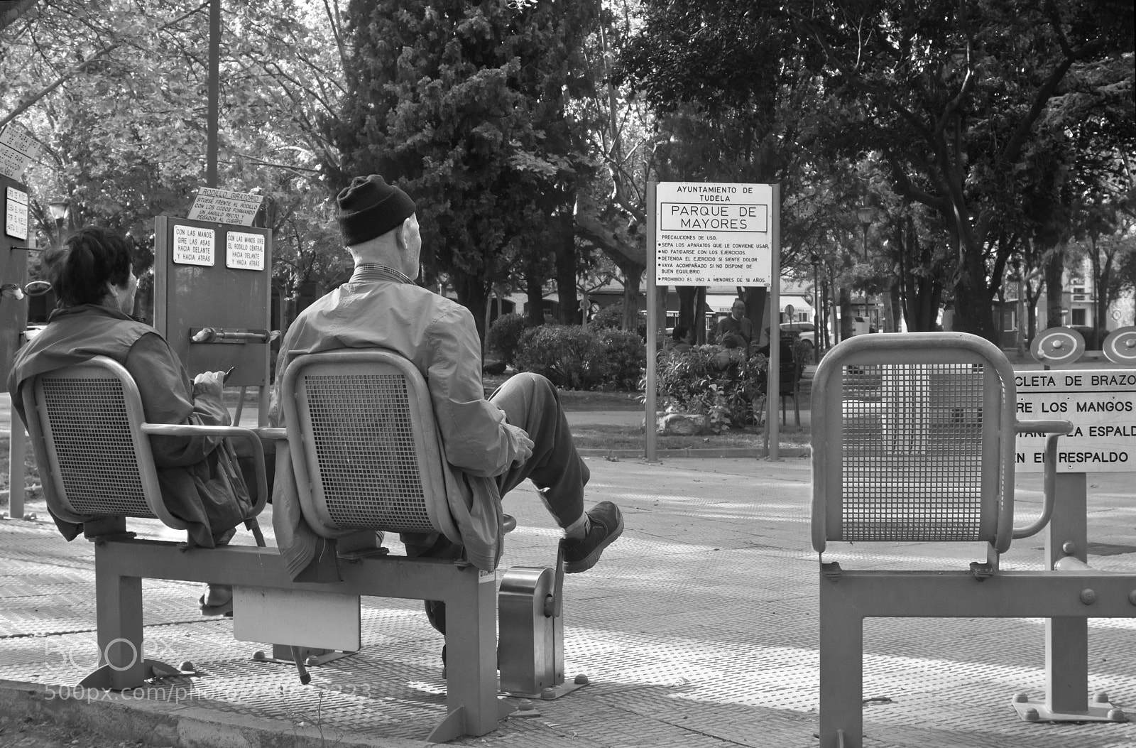 Sony Alpha a5000 (ILCE 5000) sample photo. Mantenimiento (yayos) photography