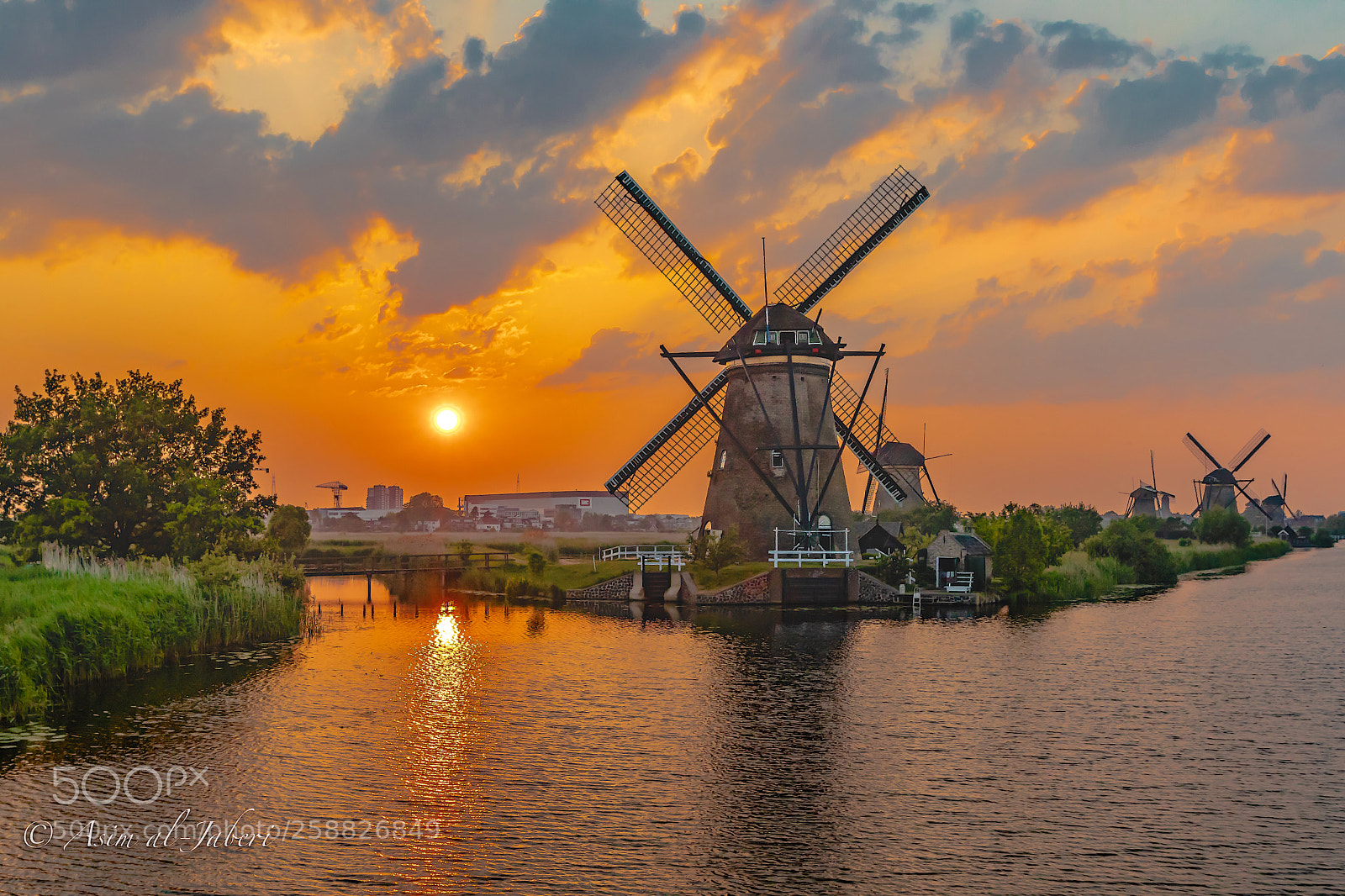 Canon EOS 5D Mark IV sample photo. The orange sky photography