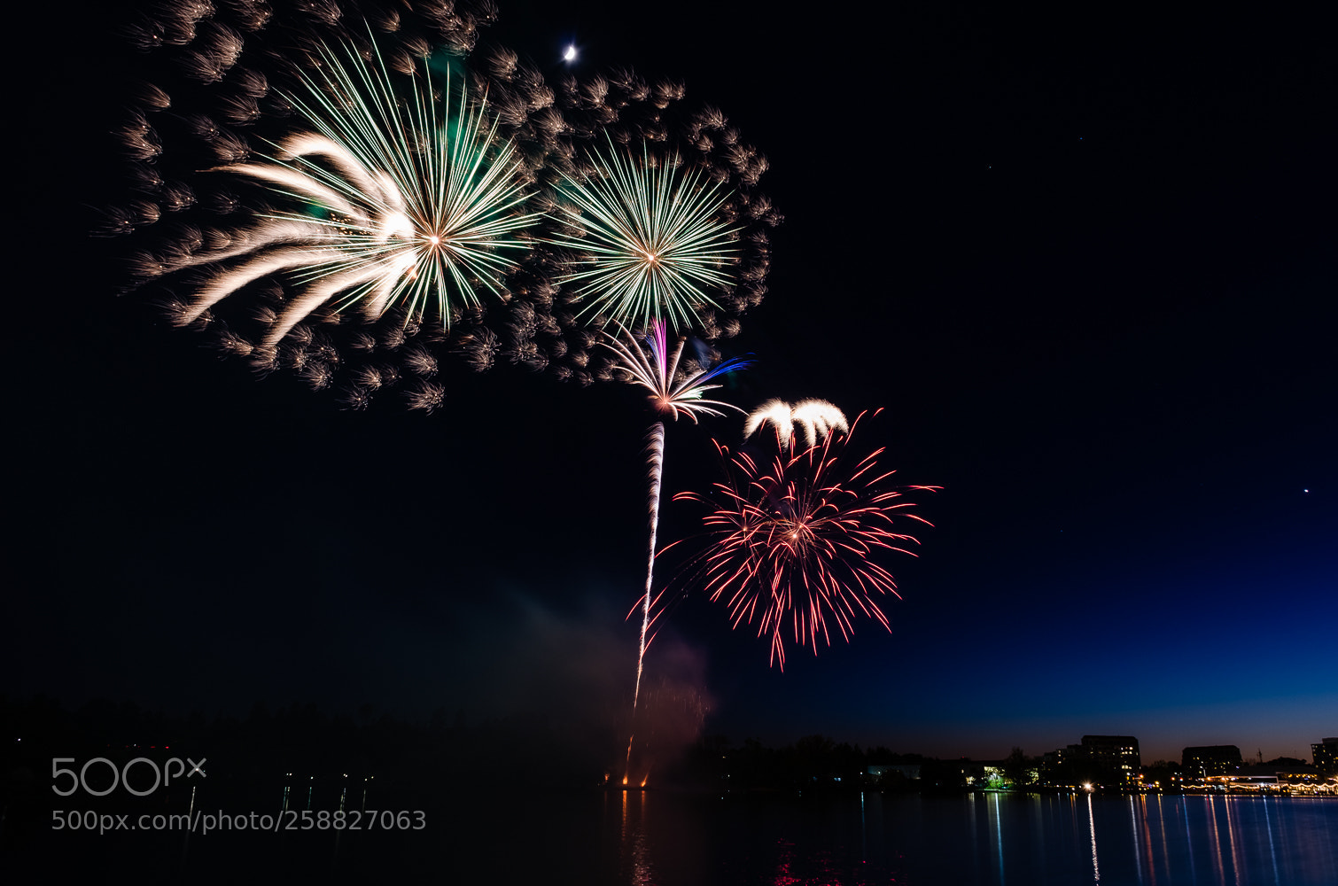 Nikon D5100 sample photo. Fireworks photography