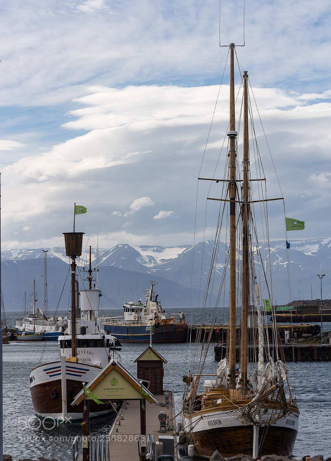 Canon EOS 700D (EOS Rebel T5i / EOS Kiss X7i) sample photo. Husavik iceland photography