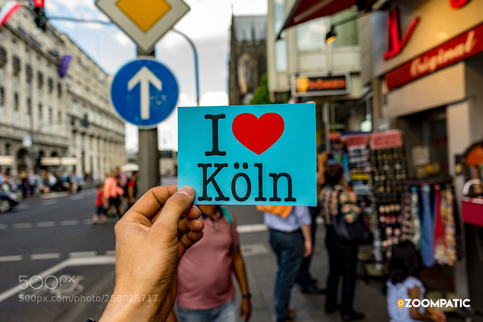 Sony a7 sample photo. I ♥️ köln photography