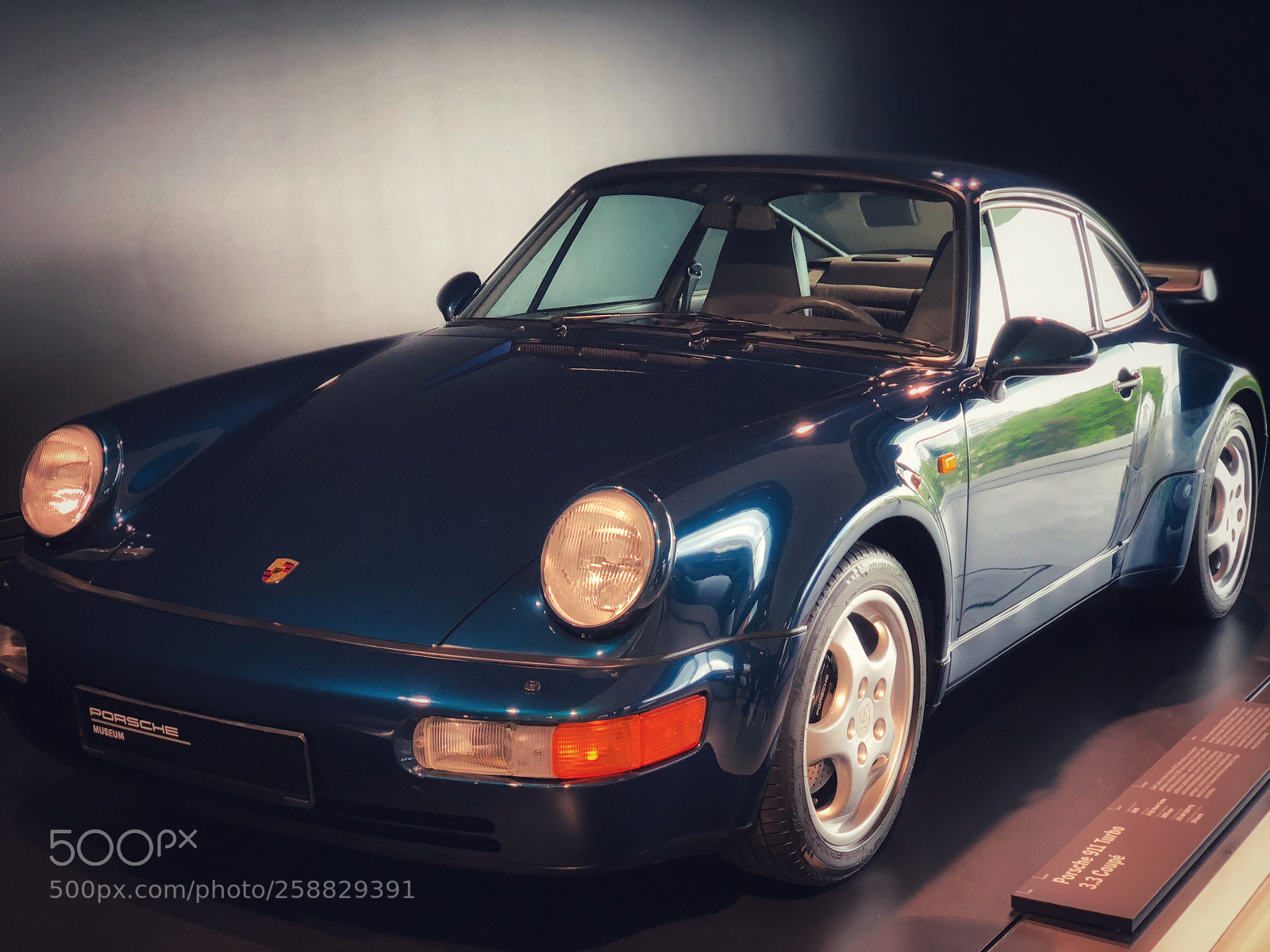 Apple iPhone X sample photo. Porsche 911 turbo, 3.3 coupe photography