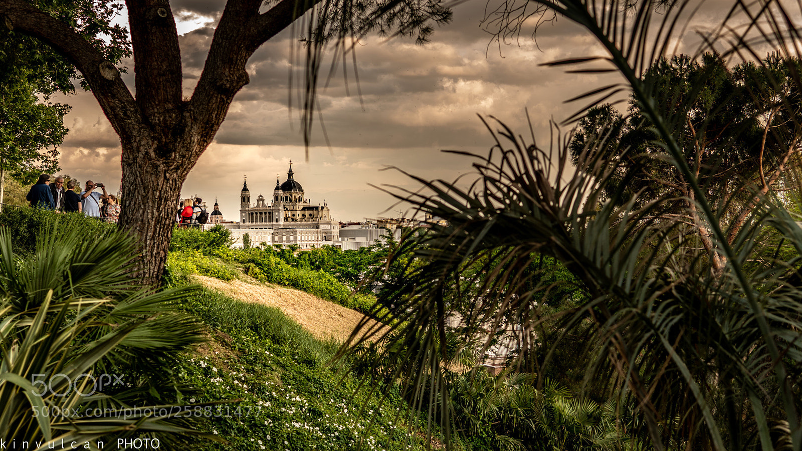 Sony a6300 sample photo. Palacio real
madrid
spain
 photography