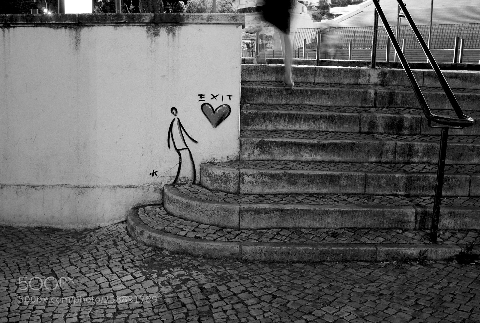 Fujifilm FinePix X100 sample photo. Exit photography