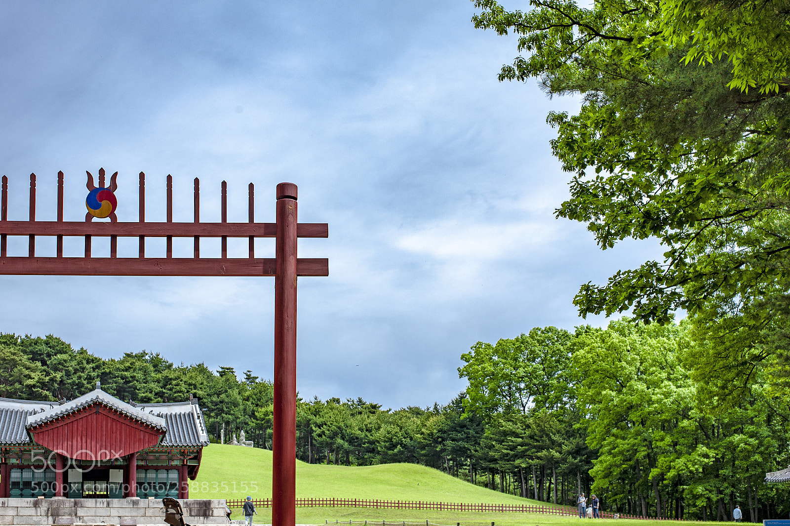 Nikon D700 sample photo. Joseon dynasty royal tomb photography