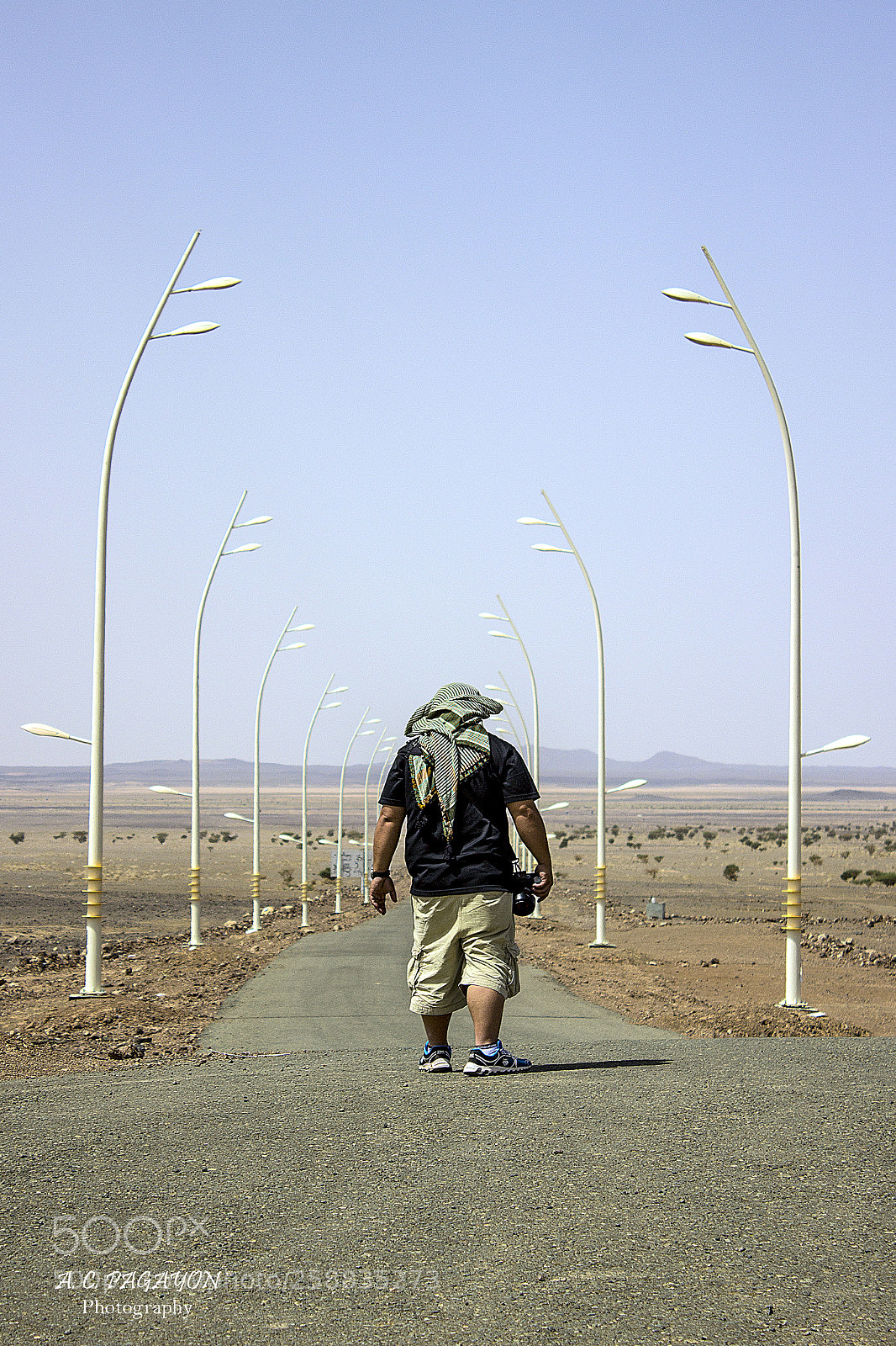 Canon EOS 600D (Rebel EOS T3i / EOS Kiss X5) sample photo. A long way home photography