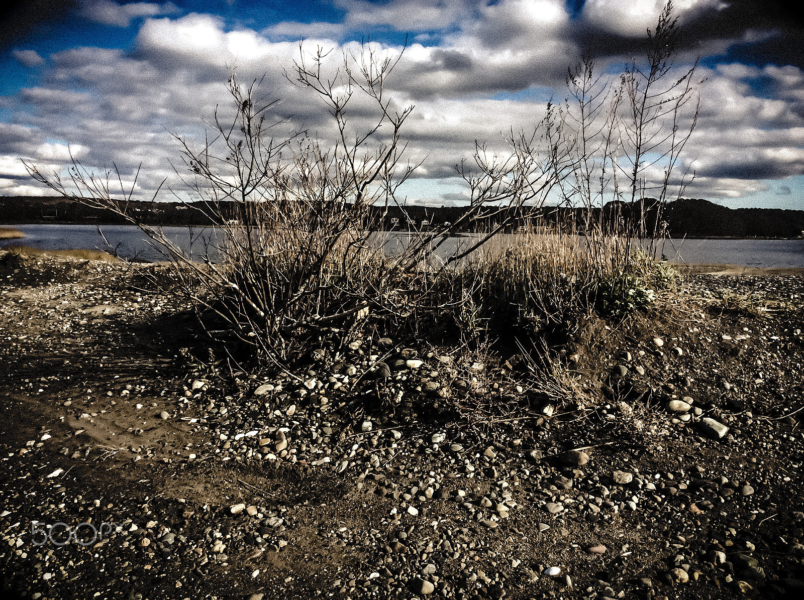 Apple iPad mini 2 sample photo. Sea grave photography
