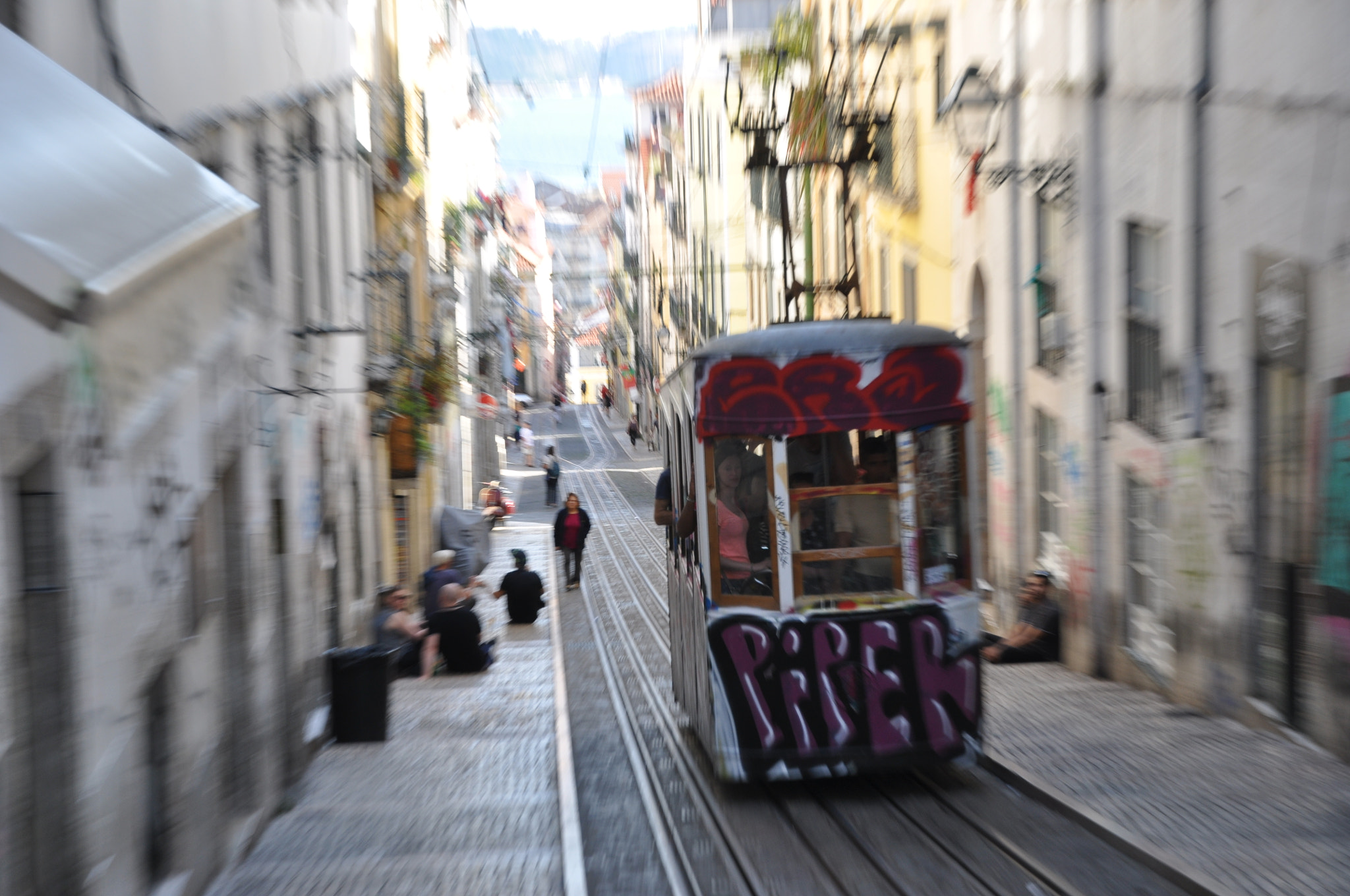 Nikon D90 sample photo. Ascensor da gloria photography