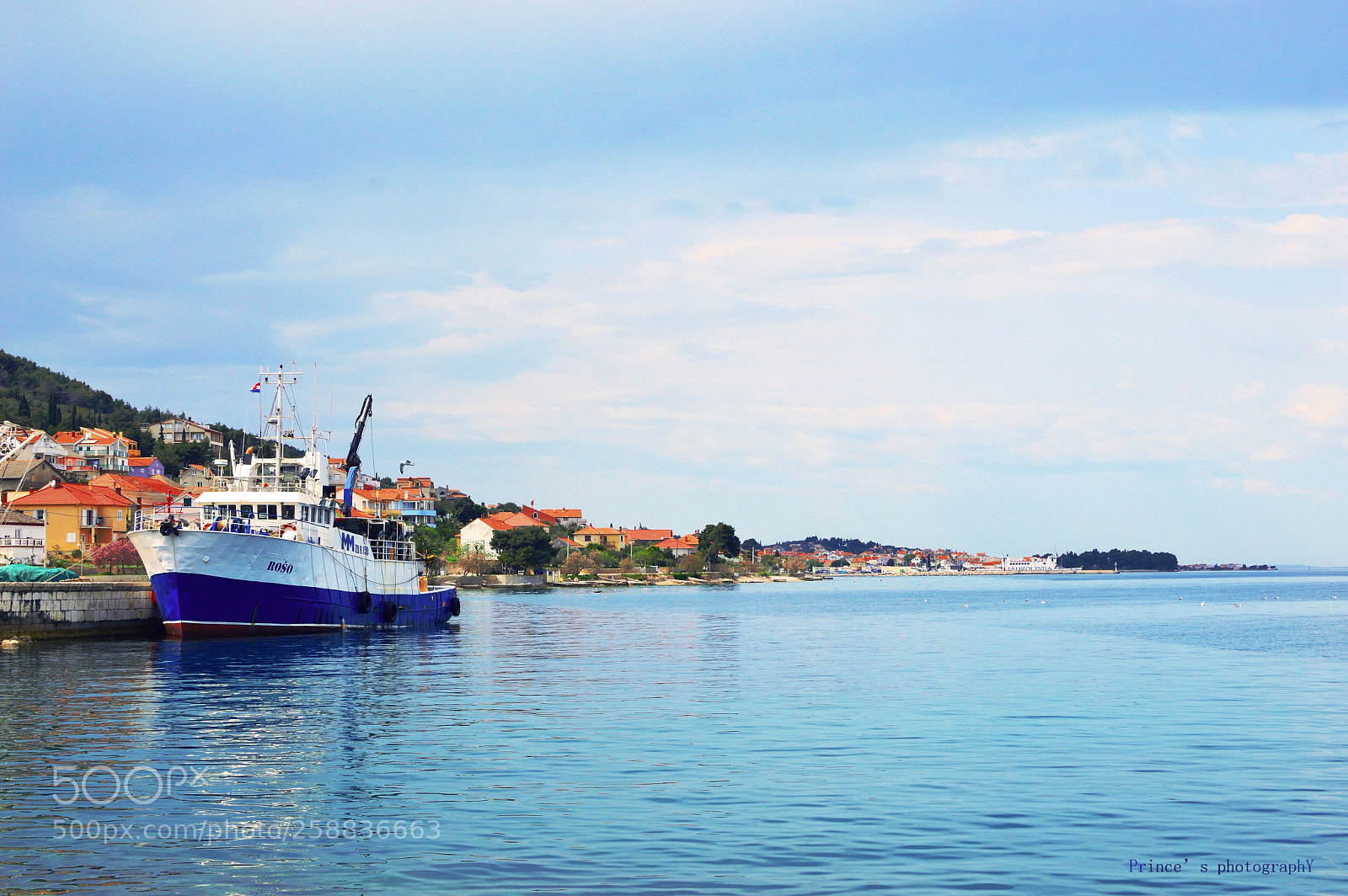 Nikon D3200 sample photo. Blue sky and water photography