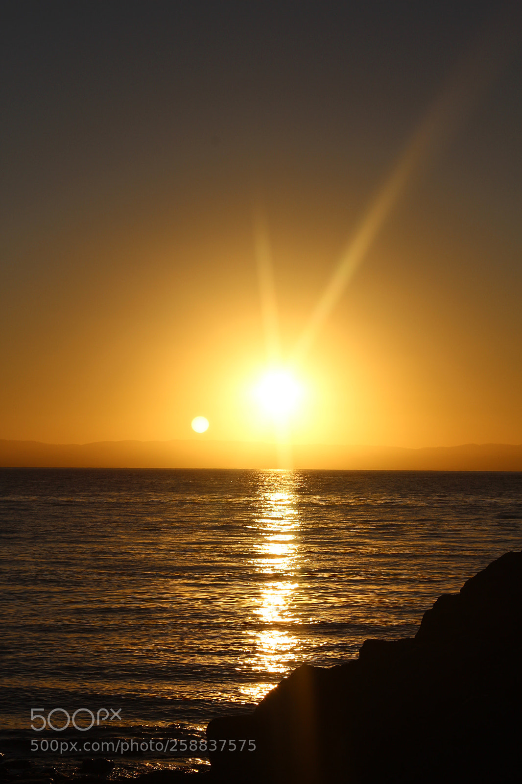 Canon EOS 600D (Rebel EOS T3i / EOS Kiss X5) sample photo. Sunrise photography