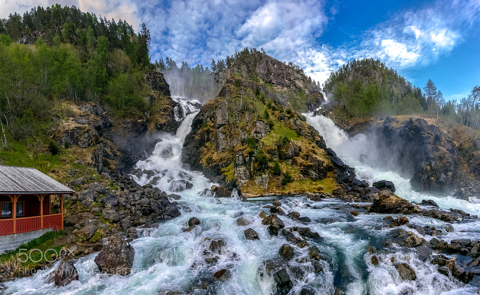 Canon EOS 6D Mark II sample photo. Låtefossen, odda photography