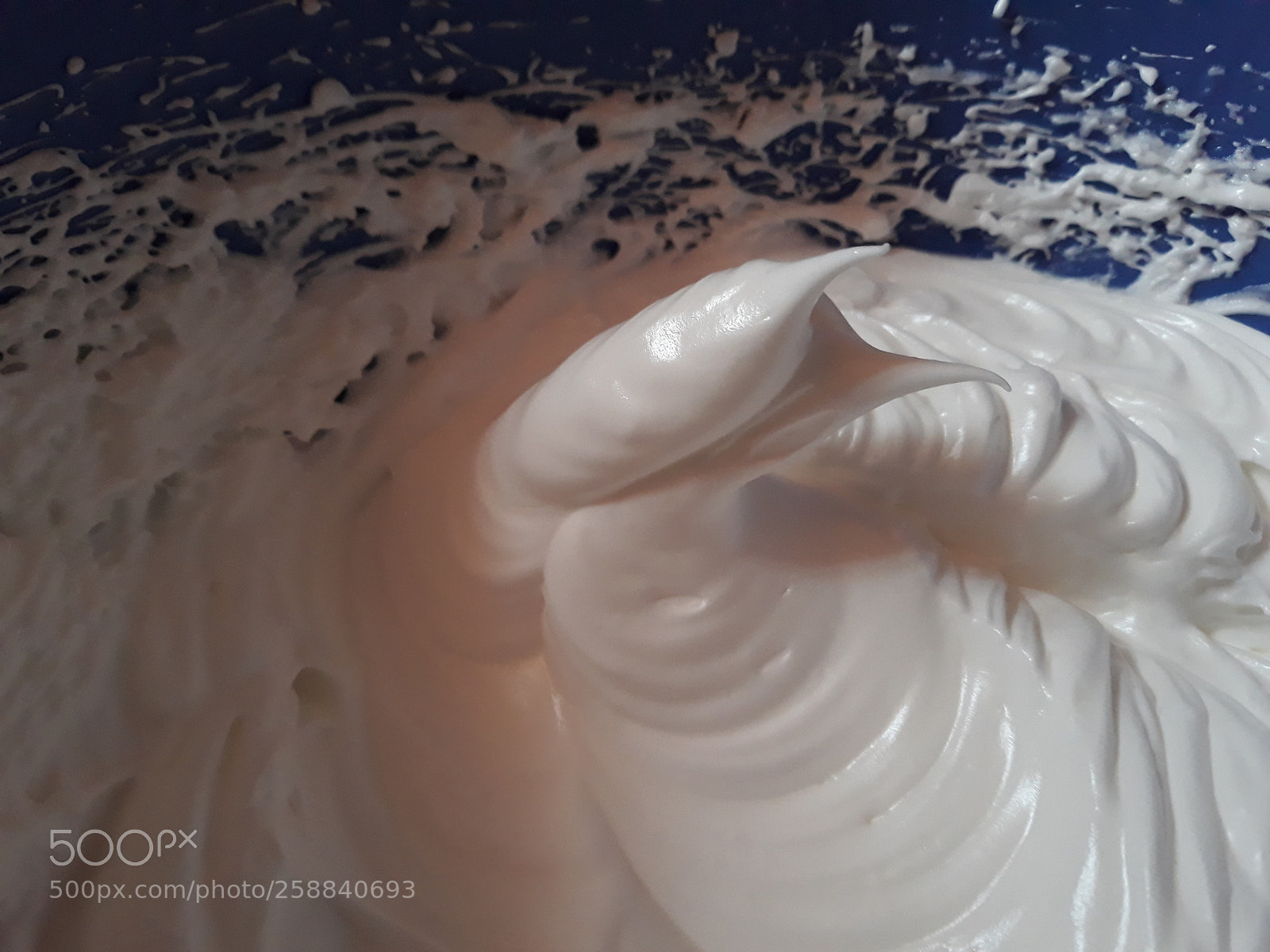 Samsung Galaxy J7 sample photo. Snow birthday cake photography