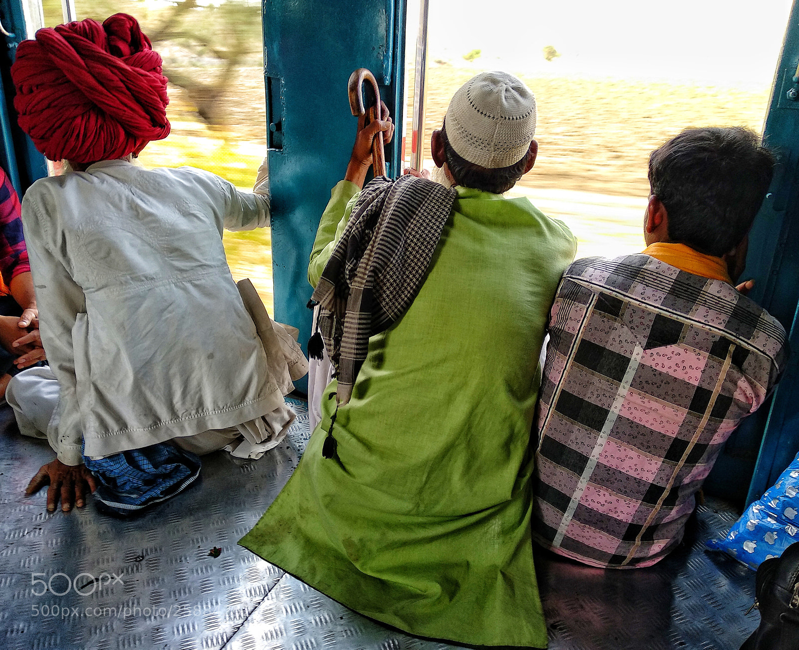 Xiaomi Mi A1 sample photo. The travellers photography
