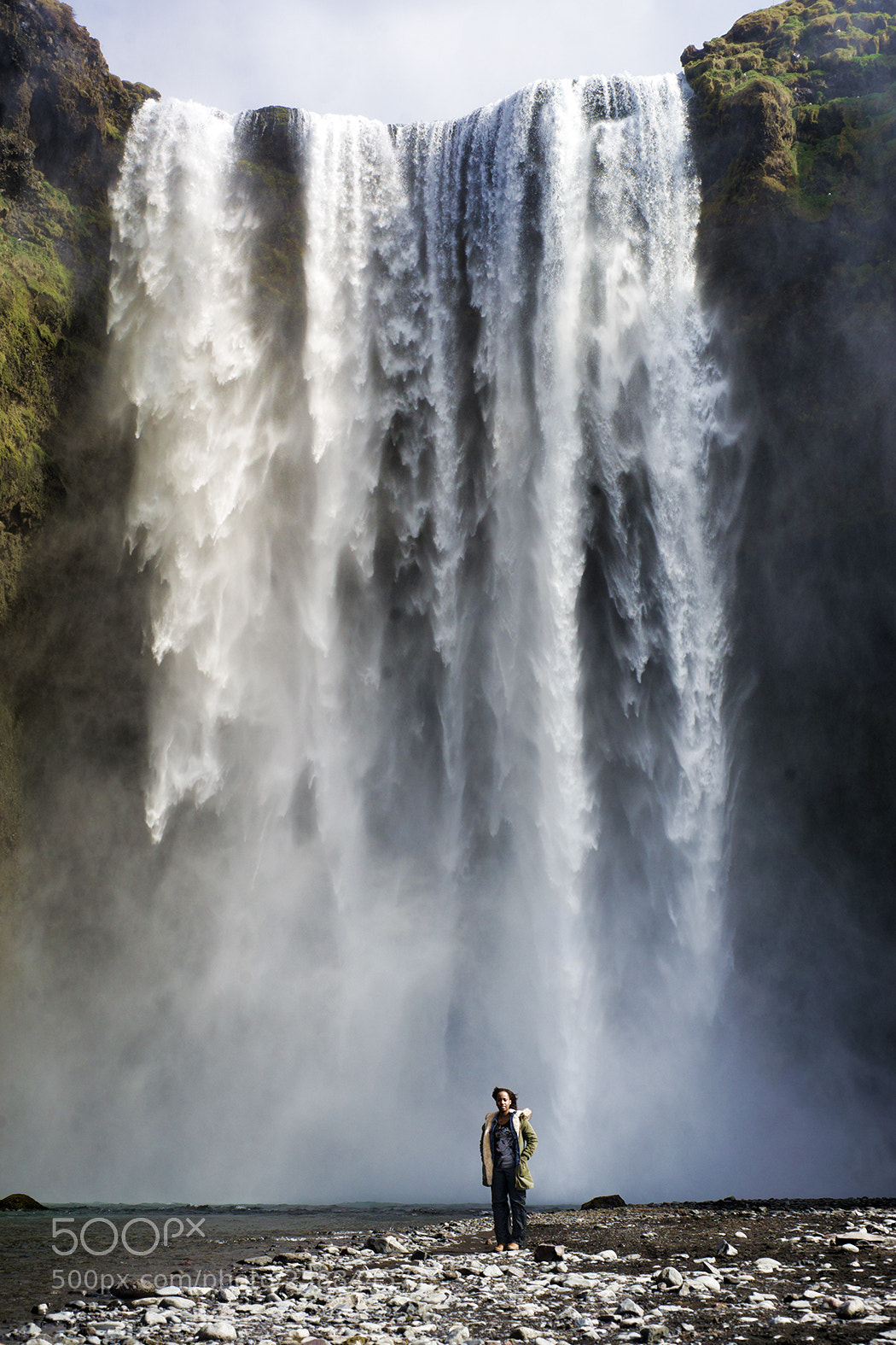Sony Alpha DSLR-A850 sample photo. At the waterfall photography