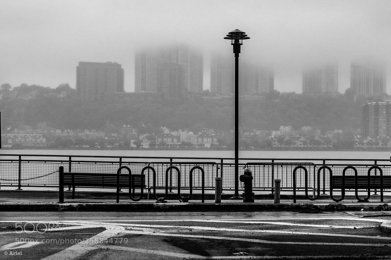 Canon PowerShot G7 X Mark II sample photo. Lamppost in foggy morning photography