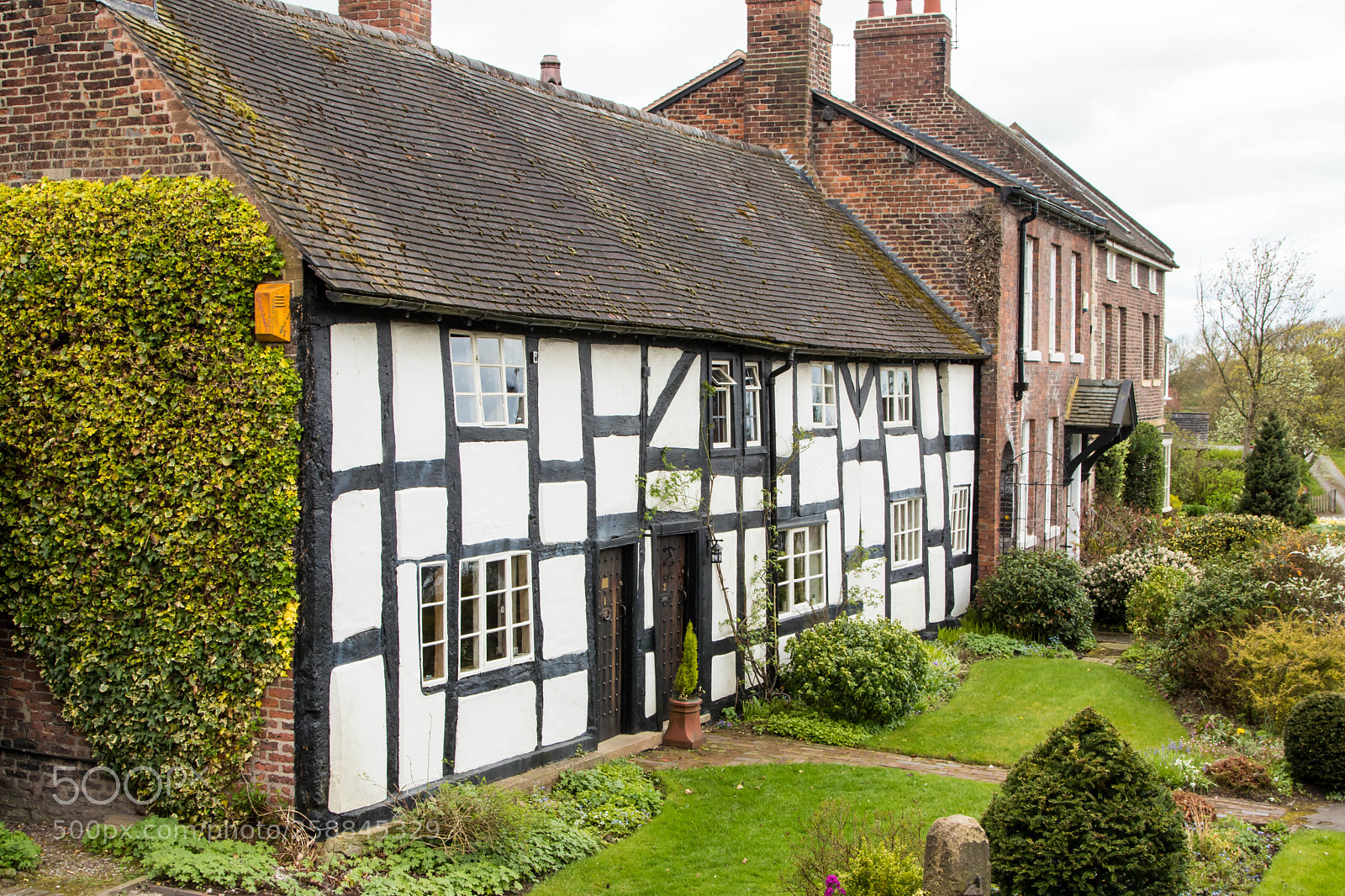 Canon EOS 80D sample photo. Old cottage photography