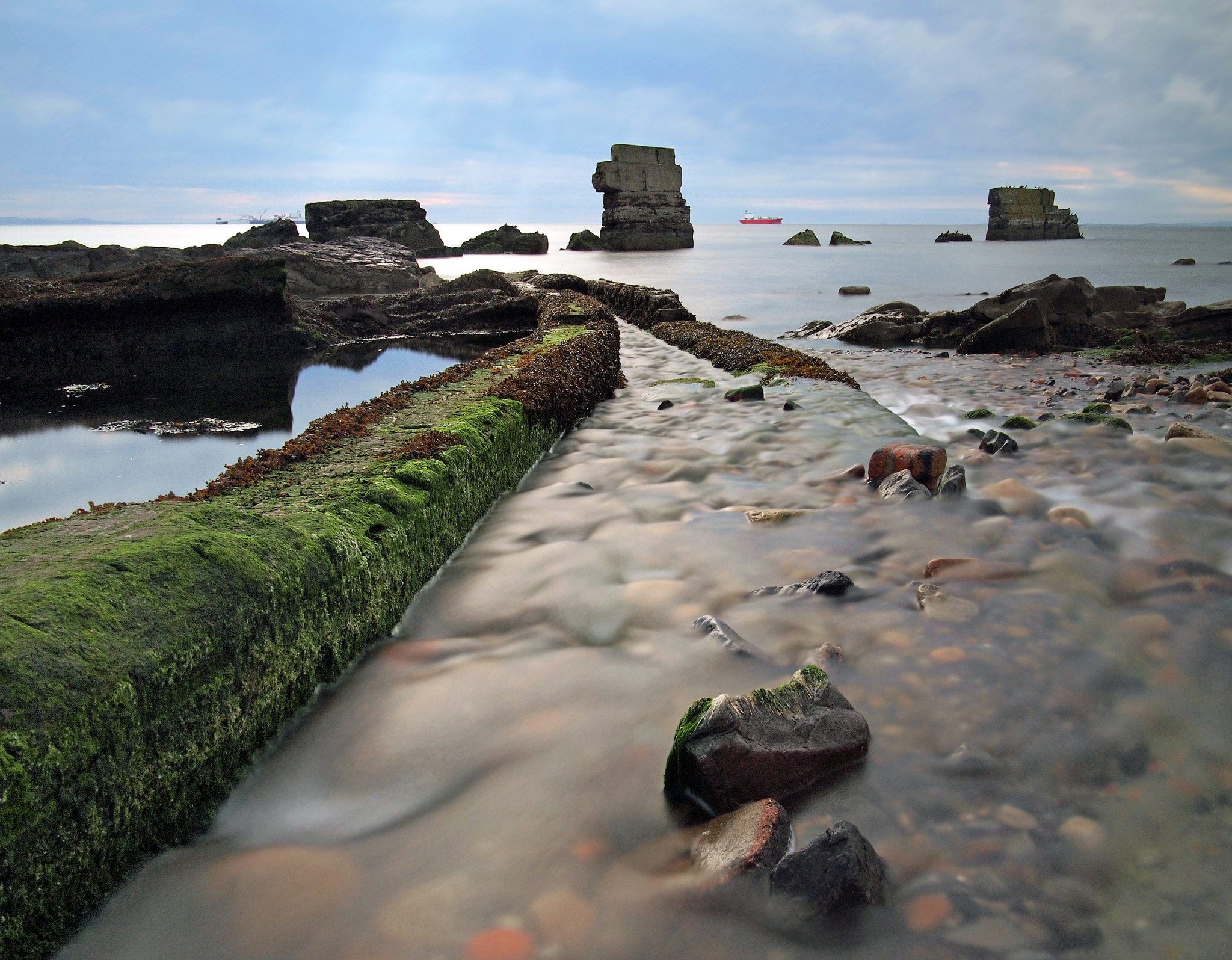 Olympus PEN E-P1 sample photo. Out to sea photography