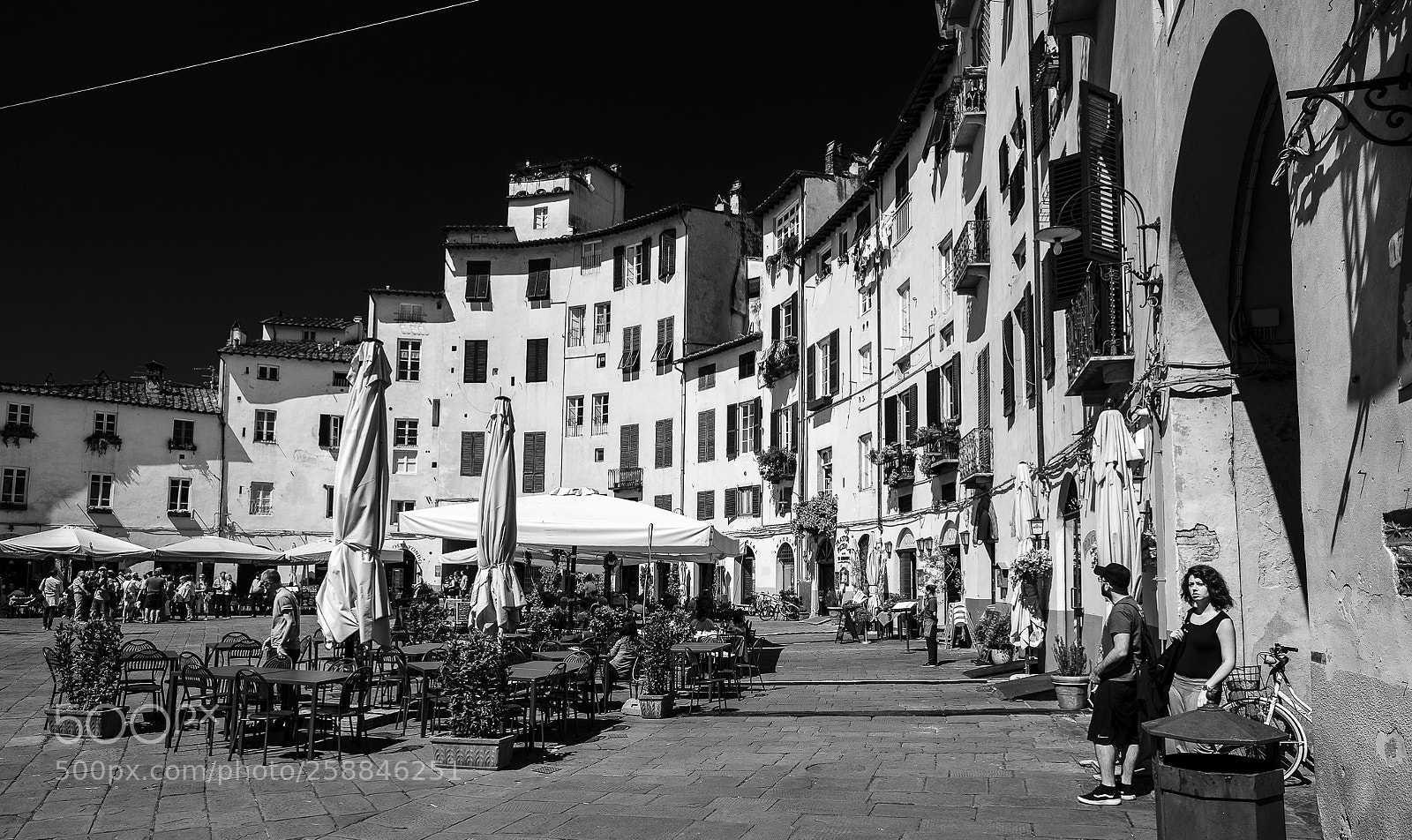Fujifilm X-T2 sample photo. Piazza anfiteatro photography