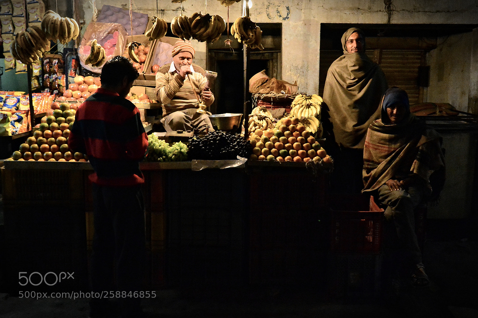 Nikon D5200 sample photo. Morning rush will start photography