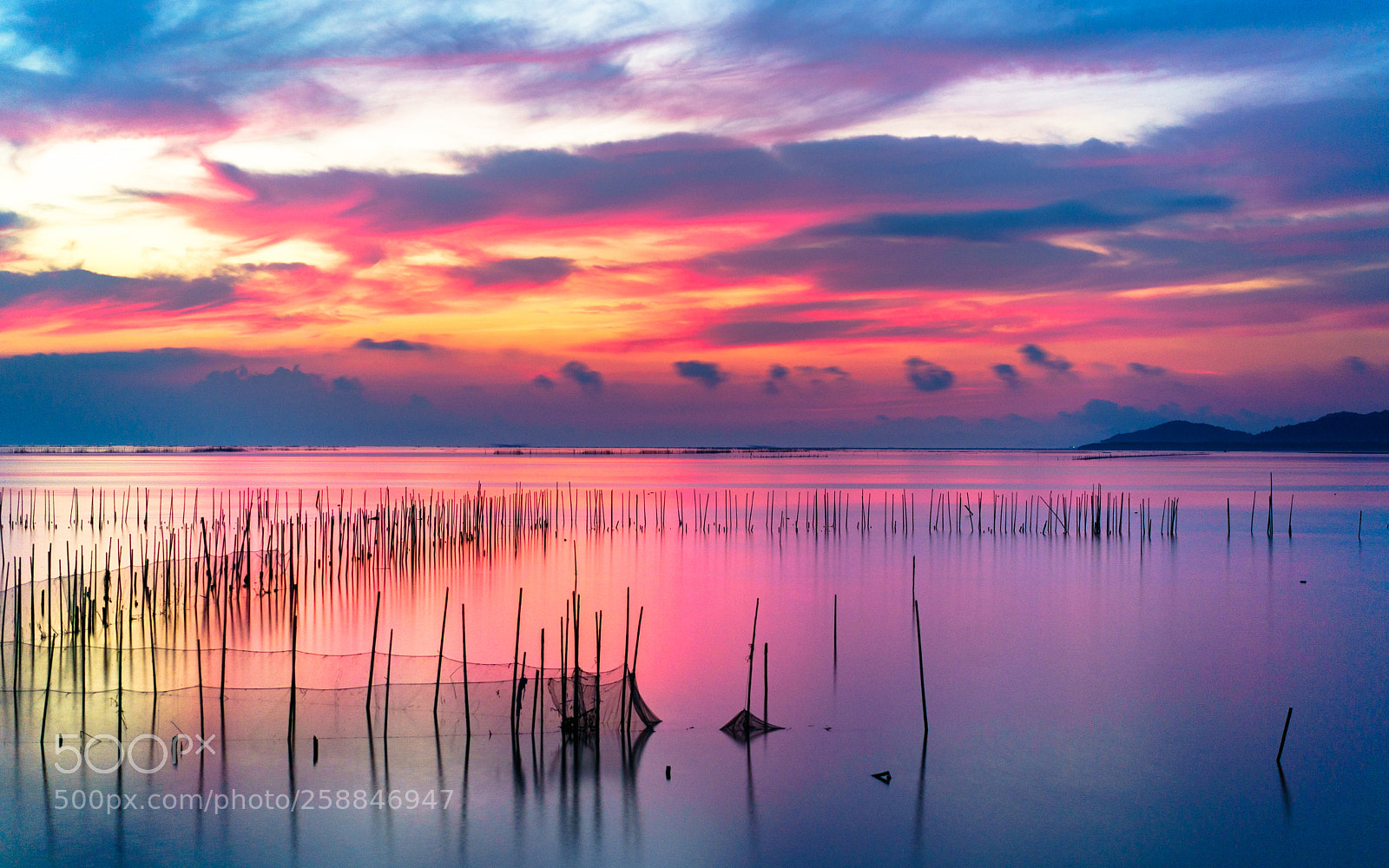 Sony a7 II sample photo. Long exposure 崖口 photography