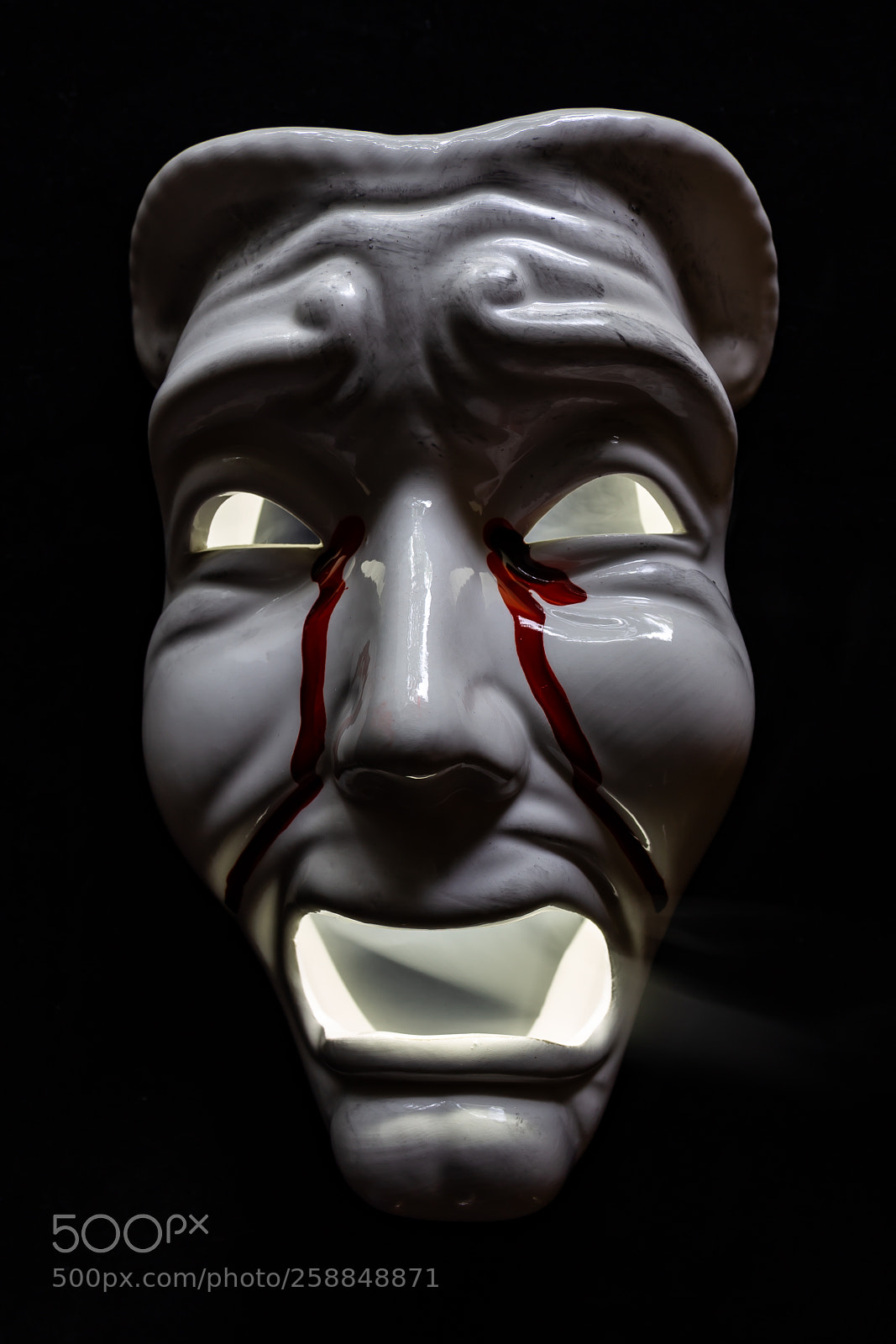 Canon EOS 6D sample photo. Scary mask photography