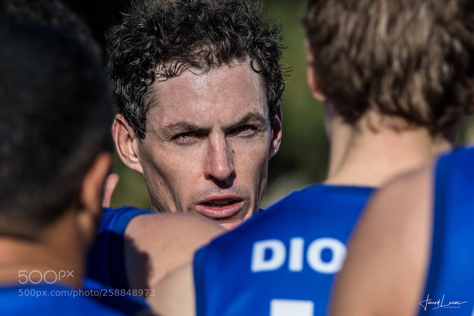 Canon EOS 7D Mark II sample photo. Australian rules photography