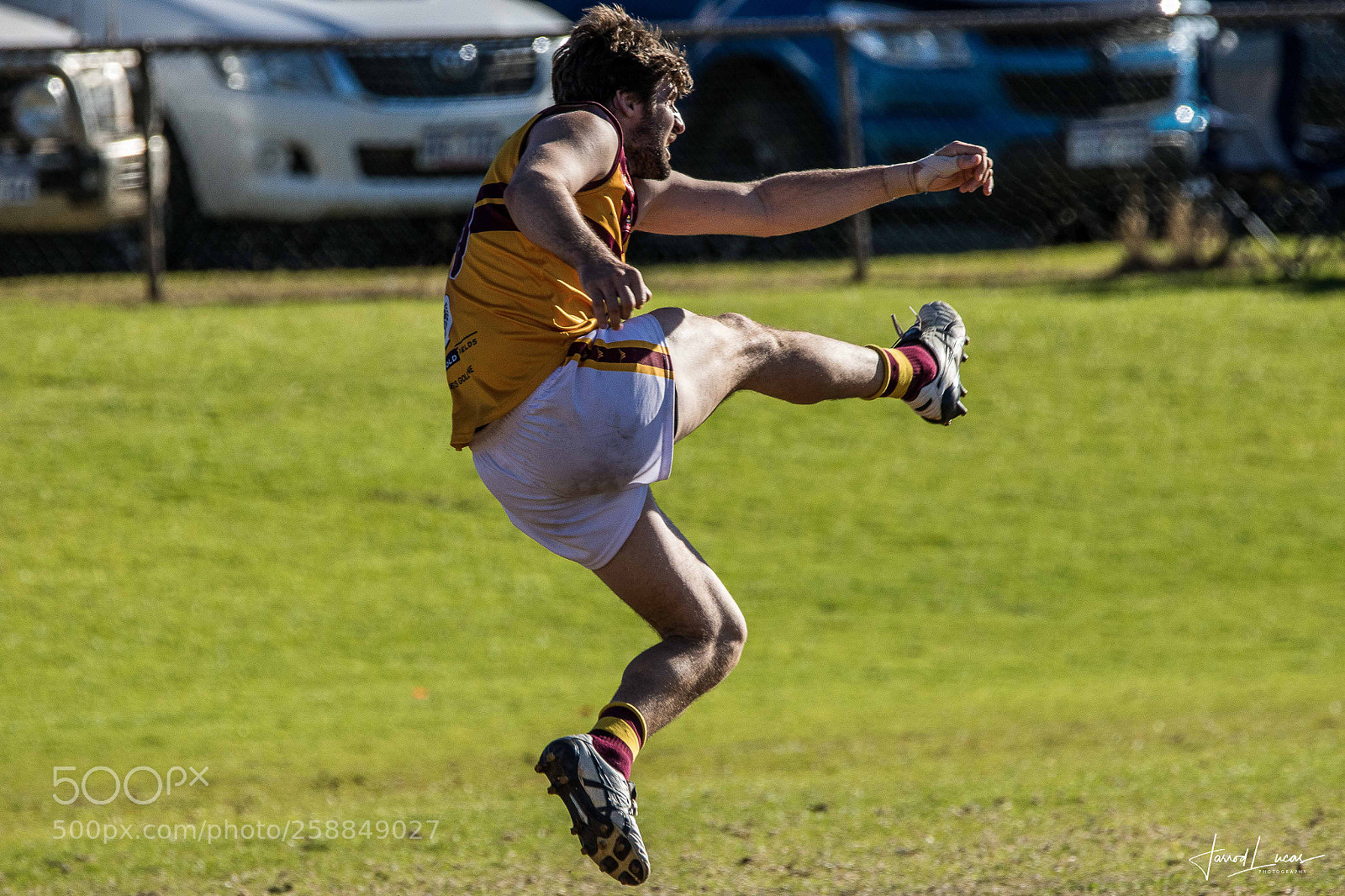 Canon EOS 7D Mark II sample photo. Australian rules photography
